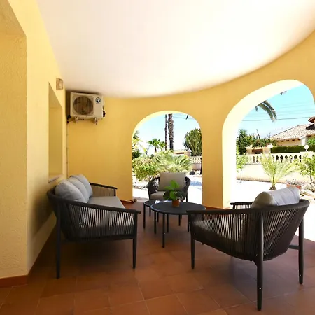 Villa Cucarres-2